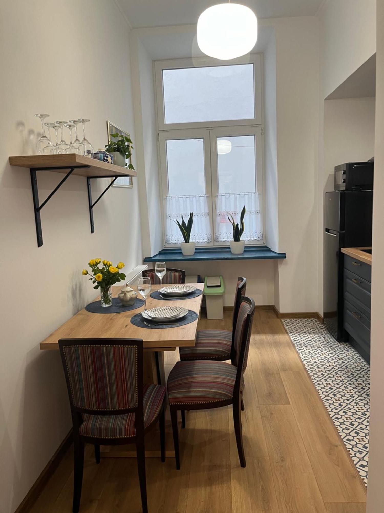 Wawel Crown Apartments Krakow Bagian luar foto